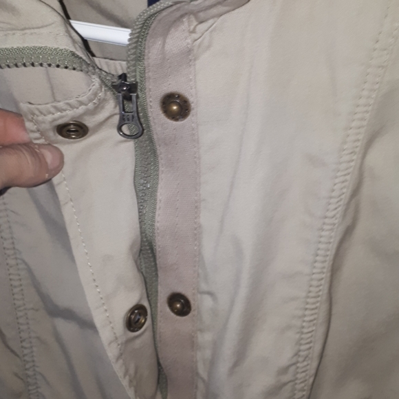 Woman's Gap Spring coat - Picture 8 of 8